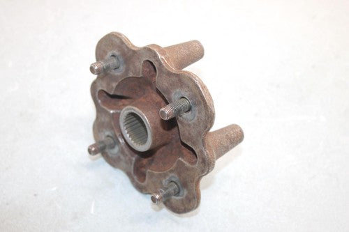 05 Yamaha  Bruin  4wd Hunter  Oem Front Wheel Hub 5ND-F5111-20-00 AY38