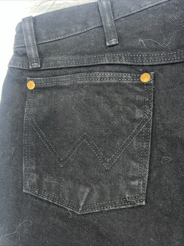New Men’s Black Original Fit Cowboy Cut Pro Rodeo Jeans. 34/36 E-1