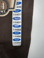 New Men’s Brown Cowboy Cut Slim Fit Wrangler Jeans. 11x32 H-5