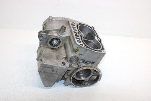 2008 Polaris Ranger 700 Oem Crankcase 2203300 XP0