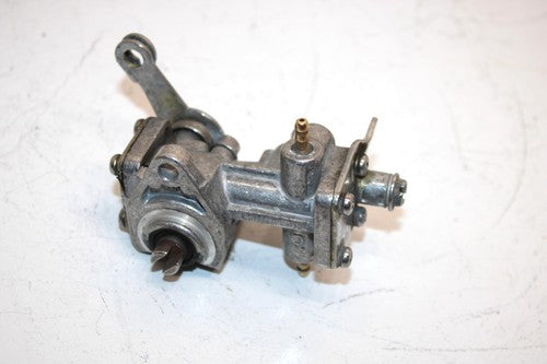92 Polaris Lite Gt Oem Oil Pump 3084255 SP149