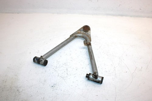 1988 Yamaha  Warrior 350 OEM Front Right Upper A Arm 2XK-23550-00-35 AY15