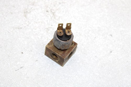 00 Polaris Trail Blazer  Oem Brake Cross Fitting 7052194 AP137