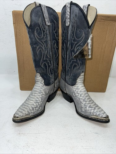 New Women’s Capezio Grey Snakeskin Cowboy Boots. L 425 6 M. 19-40
