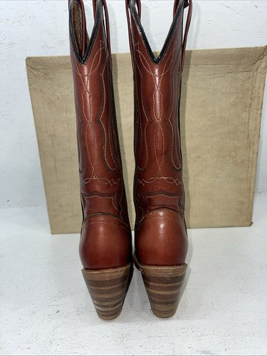 New Women’s Red Capezio Cowboy Boots. L 535 6.5 6 1/2 M. 19-67