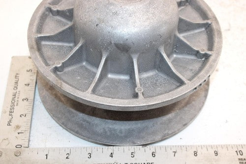 2001 Polaris Magnum 325 Oem Secondary Driven Clutch 1321973 AP98