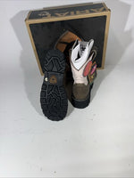 New Women’s Ariat Boots. Pink Boot. Size 5.5. 20-6