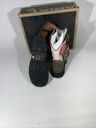 New Women’s Ariat Boots. Pink Boot. Size 5.5. 20-6