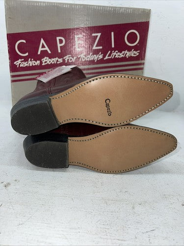 New Women’s Red Capezio Cowboy Boots. L 553 7.5 7 1/2 M. 17-76