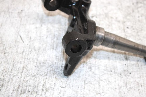 1987 Yamaha  Warrior Oem Right Steering Knuckle 1UY-23502-01-00 AY16