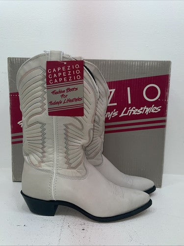 New Women’s White Capezio Cowboy Boots. L 287 8.5 8 1/2 M. 16-116