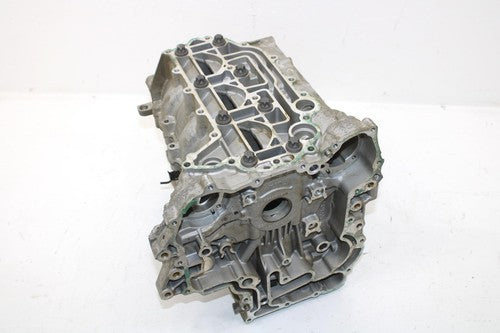 2017 Ski-doo Grand Touring 900 Oem Crankcase Assembly 420893133 SS65.5