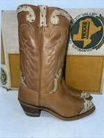 New Women’s Texas Brand Cowboy Boots. L 192 6.5 6 1/2. 19-103