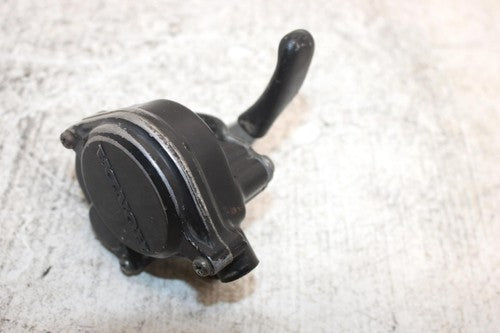 2002 Honda Foreman Rubicon Oem Throttle Lever Case 53143-HM7-305 AH36