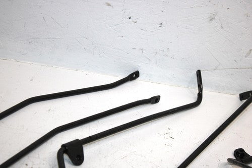 2004 Honda Fourtrax Foreman Rubicon Oem Fender Stay Set 61107-HN2-000 AH5