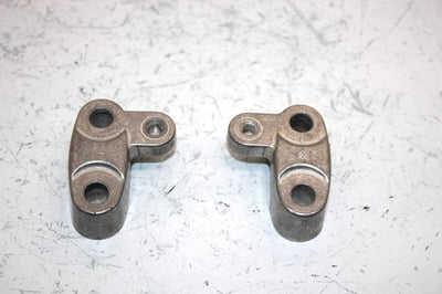 86 Honda Trx250a Oem Upper Handlebar Mount 53121-958-000 AH30