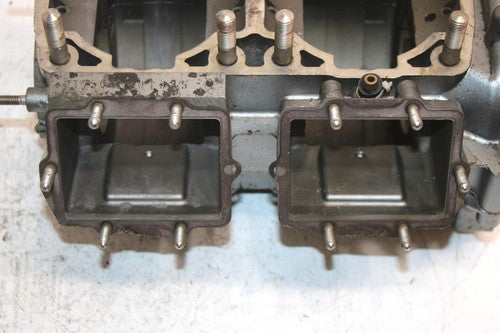 1994 Kawasaki 750 Ss Super Sport Oem Crankcase 14001-5319 JK9