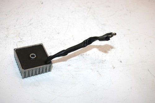06 Arctic Cat Crossfire 700 Efi Oem Voltage Regulator 0630-182 Q2124