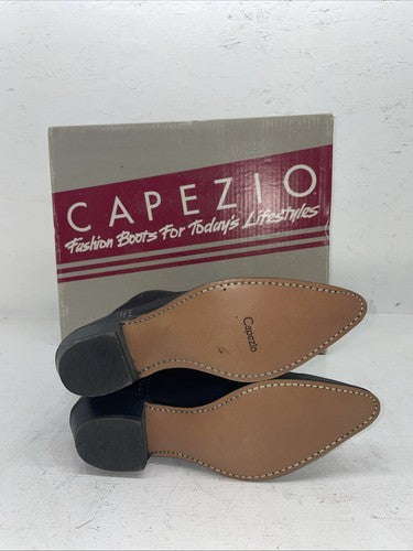 New Women’s Black Capezio Cowboy Boots. L 280 7 M. 18-108