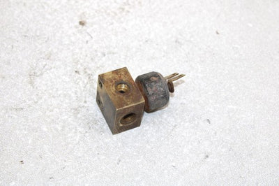 00 Polaris Trail Blazer  Oem Brake Cross Fitting 7052194 AP137