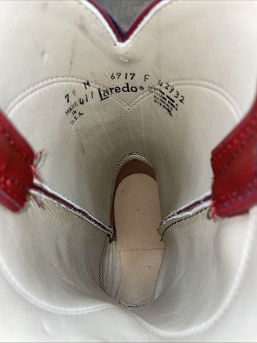 New Women’s Red Laredo Cowboy Boots. 6917 F 7 M. 18-72