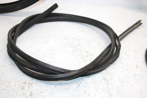1999 Sea-doo Gti Oem Side Bumper W/Trim Set JS44