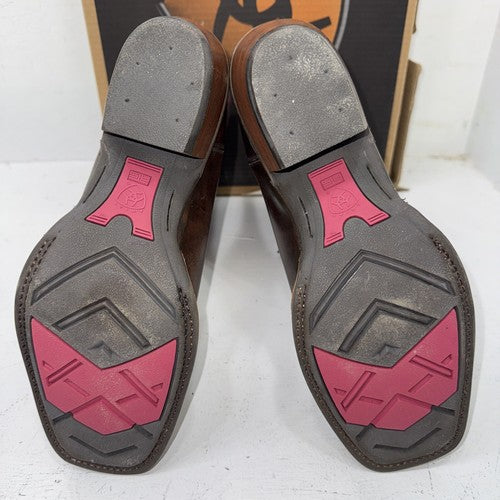 NEW womens Ariat Western Crossfire Brown  Boot, Style 10008758. 11B. 16-126
