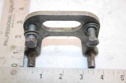 1998 Polaris Magnum 425 4x4 Oem Front Brake Caliper Mount 1910056 1910513 AP97