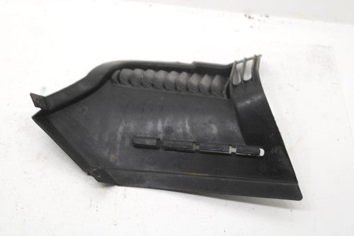 1987 Yamaha Srv Oem Left Louver 8K4-77131-00-00 SY131