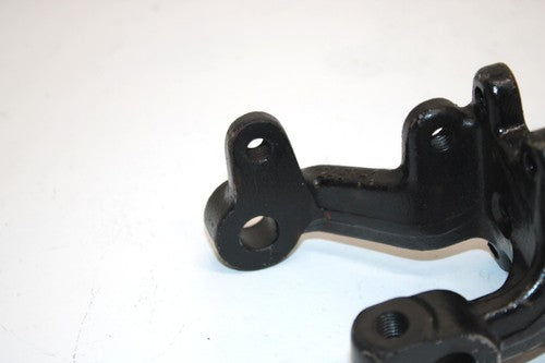 85 Suzuki Quadrunner 250 Lt250ef  Oem Right Steering Knuckle 51231-24502 AS14
