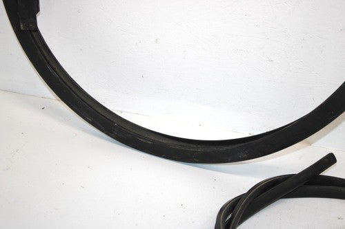 1999 Sea-doo Gti Oem Side Bumper W/Trim Set JS44