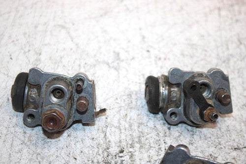 98 Honda Foreman Fourtrax Oem Front Brake Wheel Cylinder Set 45370-HC5-971 AH35