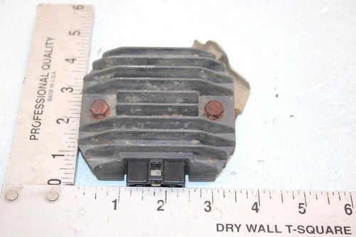 92 Kawasaki Bayou 300 4x4 Oem Rectifier Voltage Regulator 21066-1089 AK12