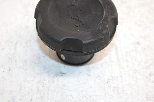 1997 Yamaha 1100 Triple Waveventure Oem Oil Filler GJ3-U778D-00-00 JY24