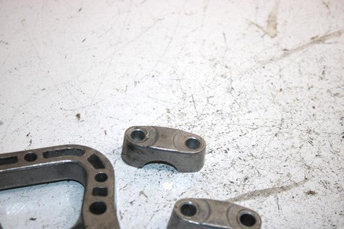 84 Yamaha Phazer Se Oem Handebar Mount Set 8V0-23814-01-00 SY9