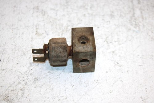 1998 Polaris Magnum 425 4x4 Oem Brake T Fitting W/Stop Switch 7052103 AP97