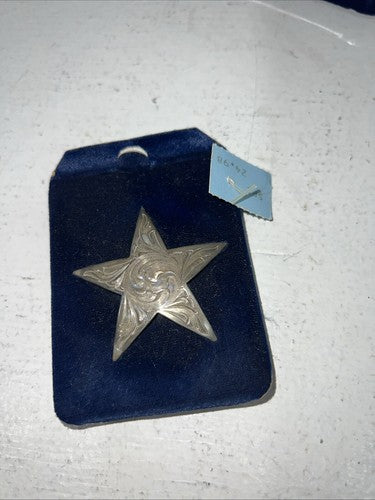 New Women’s Montana Silversmiths Silver Star Coat Pin. SP1 A-20