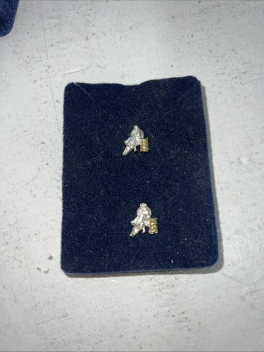 New Women’s Montana Silversmiths Barrel Racer Silver Earrings. JS649GBL A-32