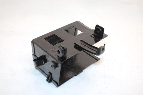 86 Honda Fourtrax  Trx125 A Oem Battery Box 50325-VM6-010 AH7