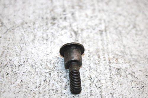 2006 Polaris Predator 500 Oem Pivot Bolt 3088024 AP63
