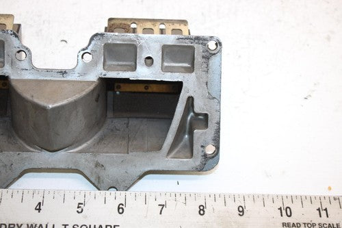 93 Yamaha Waverunner 650 Oem Lower Intake Manifold W/Reeds 6M6-13641-00-94 JY23