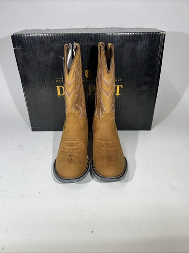 New Women’s Boots. Brown Colored Boot. Size 10-B. 16-127