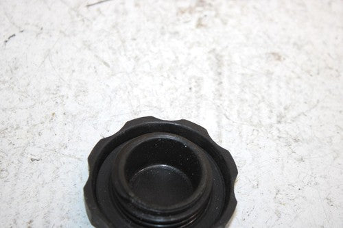 1998 Yamaha Waverunner Gp800 Oem Electronics Cap 6M6-8132W-00-00 JY9