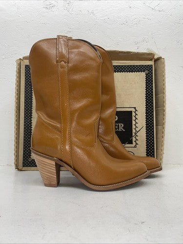 New Women’s Brown Capezio Cowboy Boots. L 704 8.5 8 1/2 M. 16-92