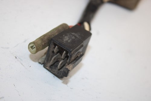 96 Yamaha  Timberwolf 250 2wd Oem Voltage Regulator 4GB-81960-00-00 AY45