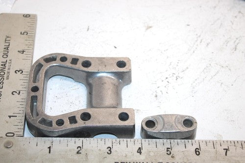 84 Yamaha Phazer Se Oem Handebar Mount Set 8V0-23814-01-00 SY9