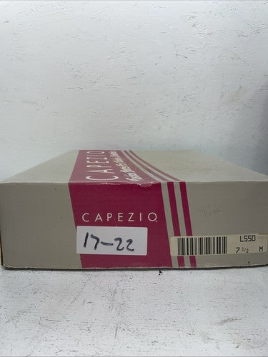 New Women’s Black Capezio Cowboy Boots. L 550 7.5 7 1/2 M. 17-22