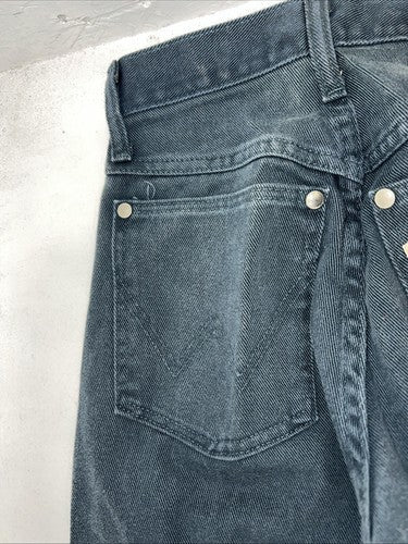 New Women’s Green Cowboy Cut Slim Fit Wrangler Denim Jeans. 1x36 H-6
