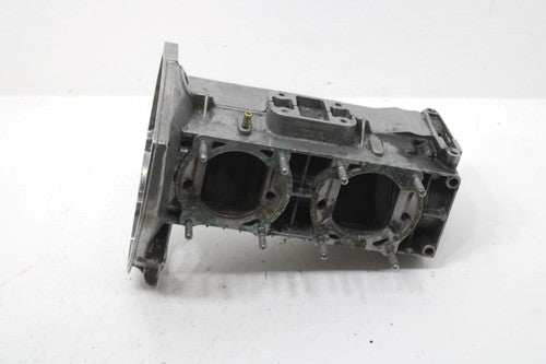 1980 Yamaha Ss440 Oem Crankcase  Assembly 8H8-15100-02-00 SY63