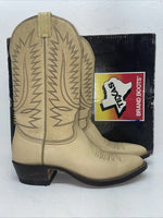 New Women’s Brown Nocona Cowboy Boots. L 109 8 B. 16-82